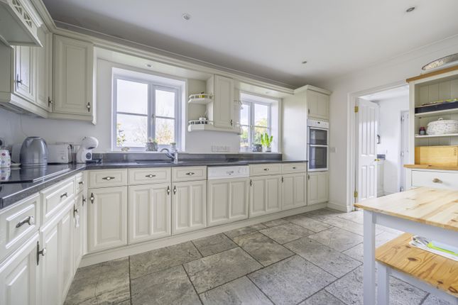 32a, Hunt Street, Swindon photo 2