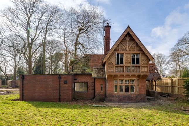 2-bed house on Booth Hall Lodge, Chelford Road, Knutsford, £450,000
