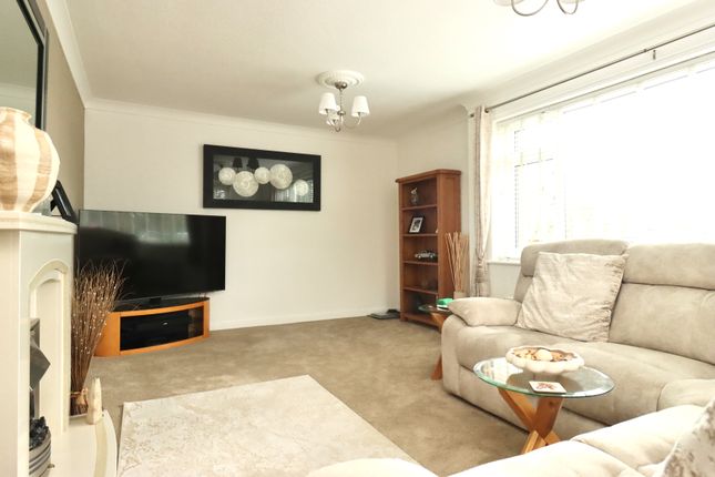 58, Wharfedale, Filey photo 4