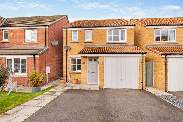 Thumbnail Detached house for sale in Lumley Gardens, Castleford, West Yorkshire