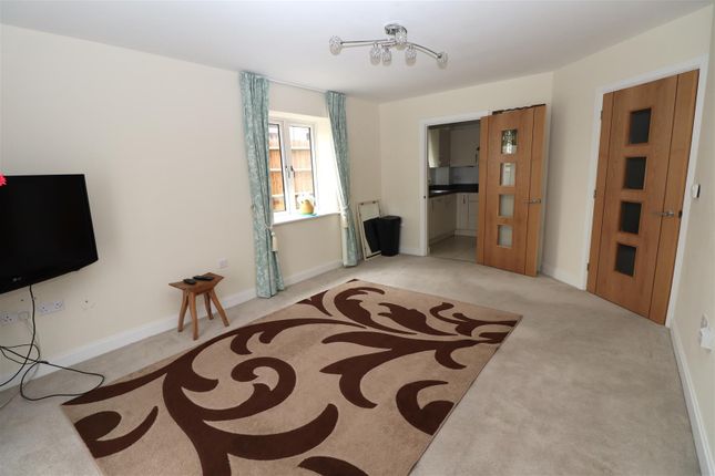 Thumbnail Flat to rent in Northwick Park Road, Harrow-On-The-Hill, Harrow