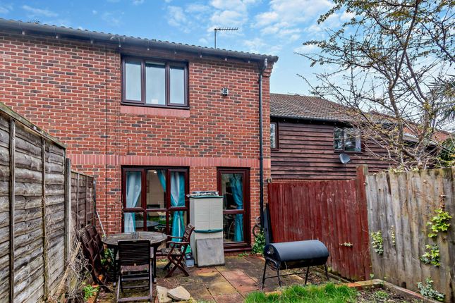 Terraced house for sale in Huntingdon Road, Woking, Surrey