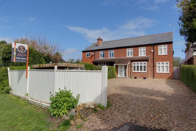 Thumbnail Semi-detached house for sale in London Road, Aston Clinton, Aylesbury