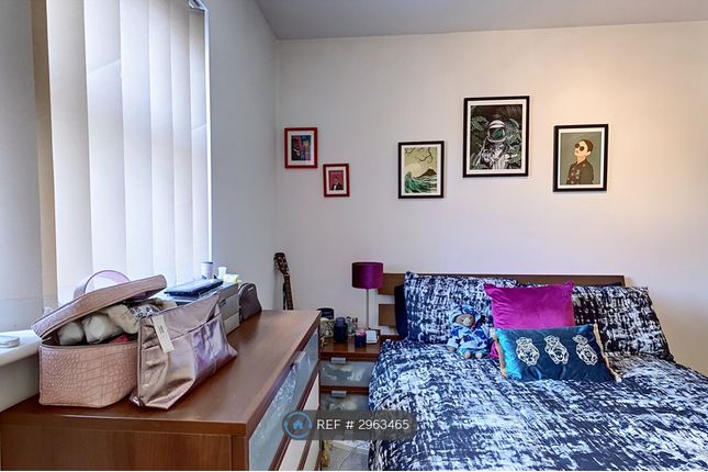 Bridgewater Close, Frodsham photo 4