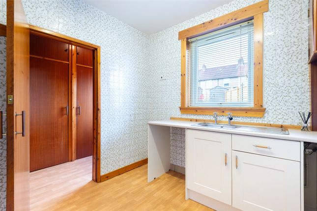 43, Robertson Avenue, Fife photo 3