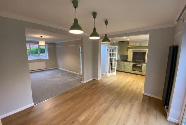 105, Catterick Road, Didsbury photo 3