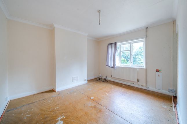 7, Kenton Gardens, St. Albans photo 4