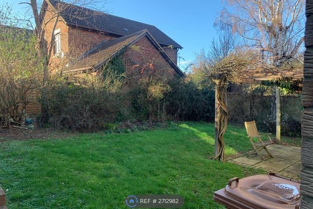 Ingleside Drive, Stevenage photo 4