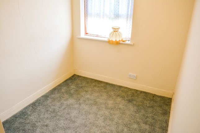 3 Bed End Terrace House For Sale In Blue Haze Avenue