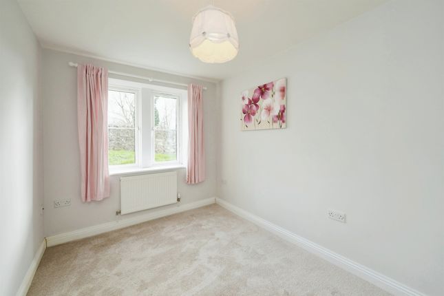 Flat for sale in Bowling Road, Chipping Sodbury, Bristol