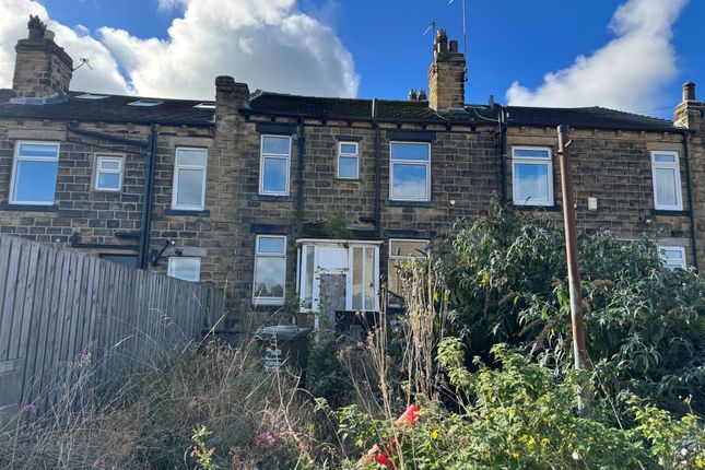 2-bed terraced on Britannia Road, Leeds, £55,000