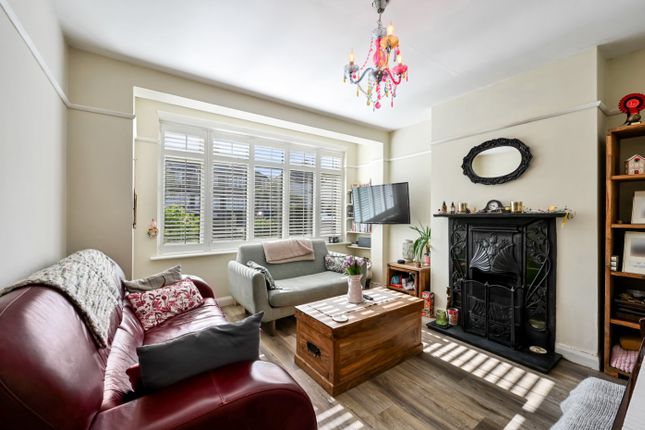 53, Cherry Tree Walk, Beckenham photo 3
