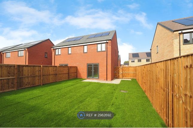 Carlen Drive, Derby photo 5