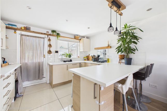 4, Caernarvon Road, Chichester photo 4