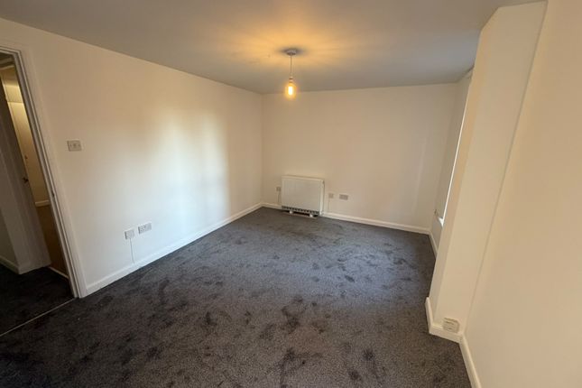 22, Chardlace Walk, NOTTINGHAM photo 4