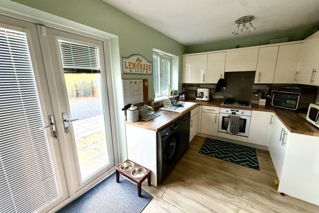 67, Whin Meadows, Hartlepool photo 4