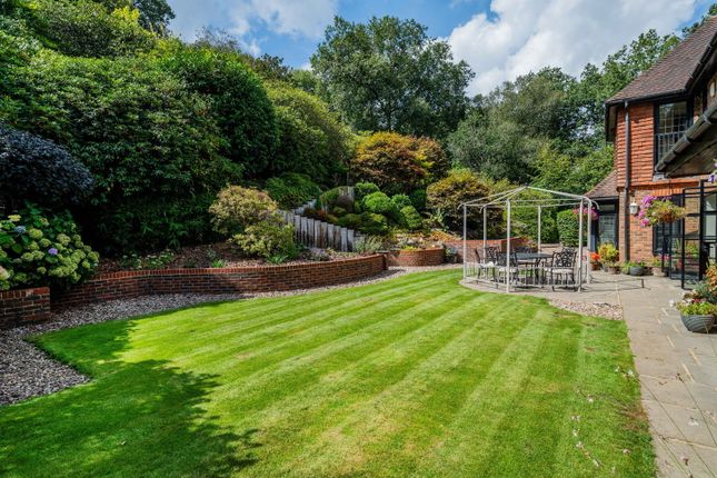 26, Brassey Hill, Oxted photo 4