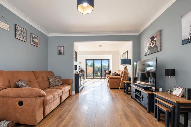 4, Gladstone Street, Ringstead photo 4