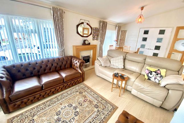 56 Wickham Court, Southwick Road, Fareham photo 3