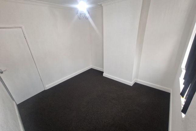 74 Luther Street, Leicester photo 2