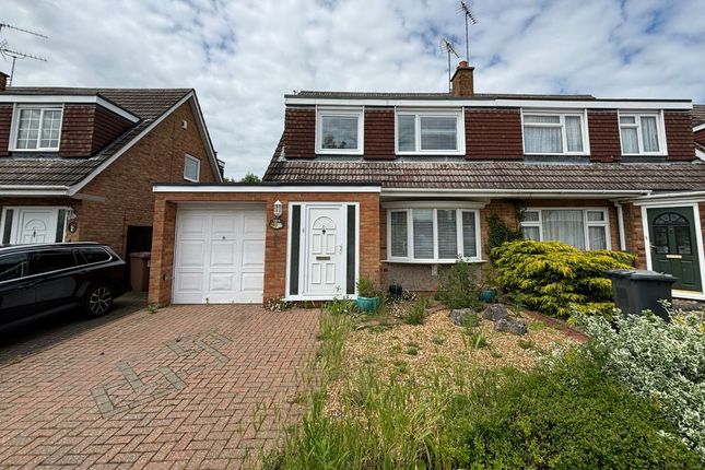 Thumbnail Semi-detached house for sale in 154 Turnpike Drive, Luton, Bedfordshire