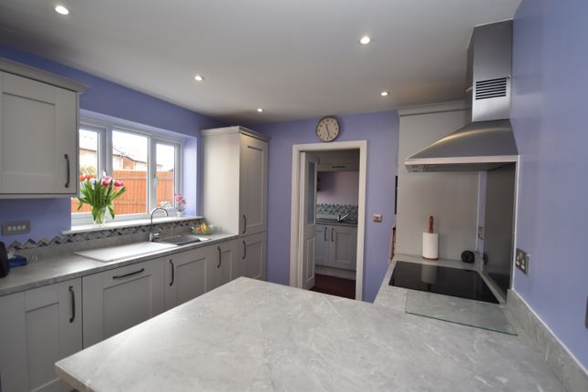 9, Orchard Avenue, Whitchurch photo 2