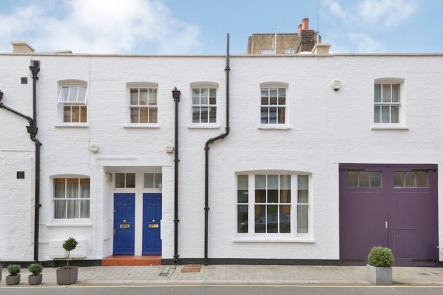 Thumbnail Mews house to rent in Rodmarton Street, London