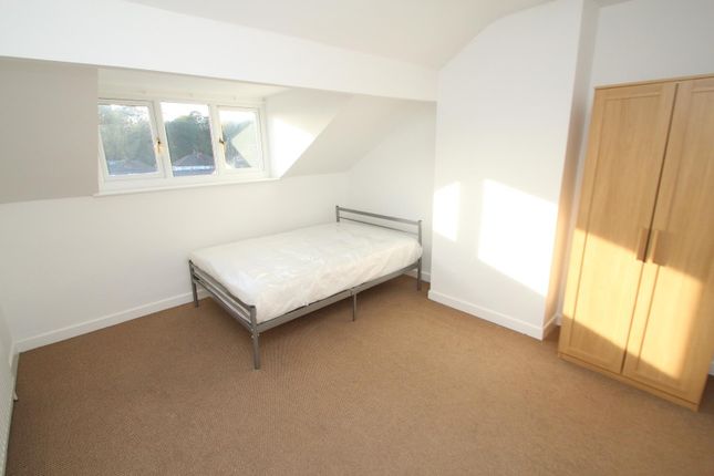 6, Union Terrace, West Yorkshire photo 4