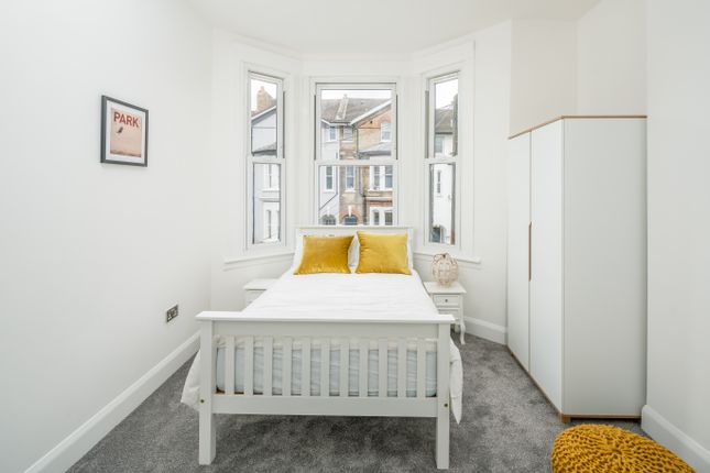 Thumbnail Room to rent in Woodland Road, London