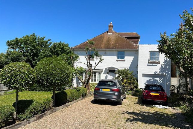 Thumbnail Room to rent in Steyning Road, Rottingdean, Brighton