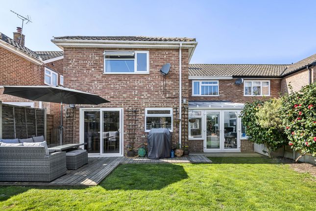 46, Cheyne Walk, Gravesend photo 2