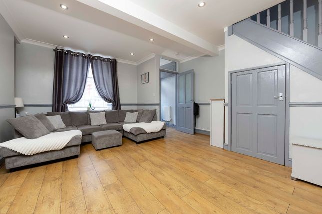71 Webster Street, Treharris photo 4