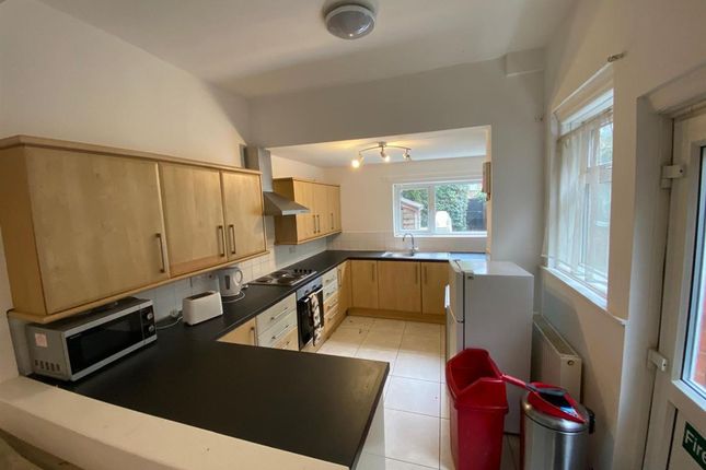 22 Kensington Road, Coventry photo 4