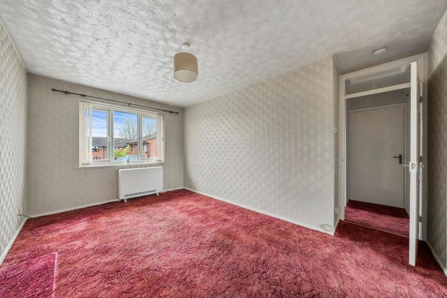 28 Windy Bank Avenue, Warrington photo 2