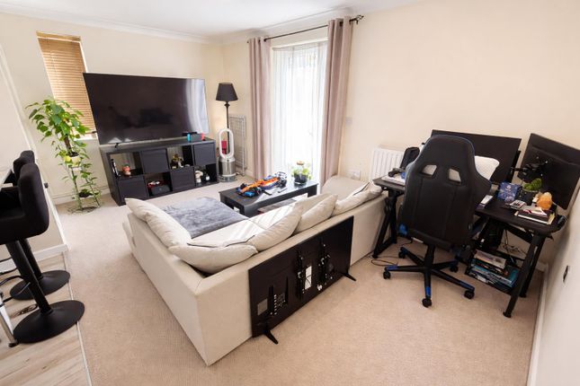 Flat 1 Moorsum House, 4, James Road, Gosport photo 4