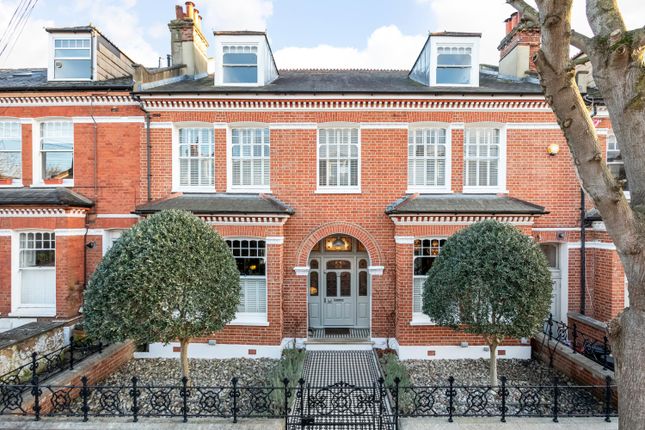 Thumbnail Terraced house for sale in Veronica Road, London