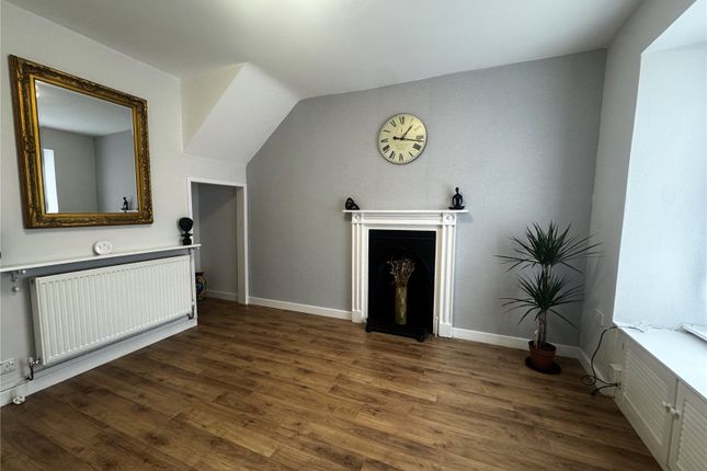 8, Hamilton Terrace, Pembrokeshire photo 4