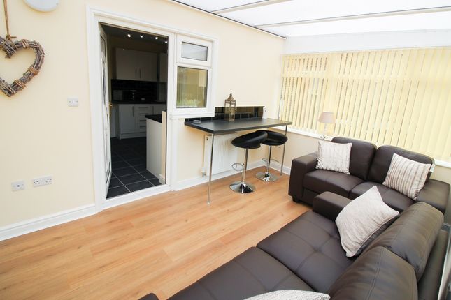 Room to rent in Furlong Road, Goldthorpe
