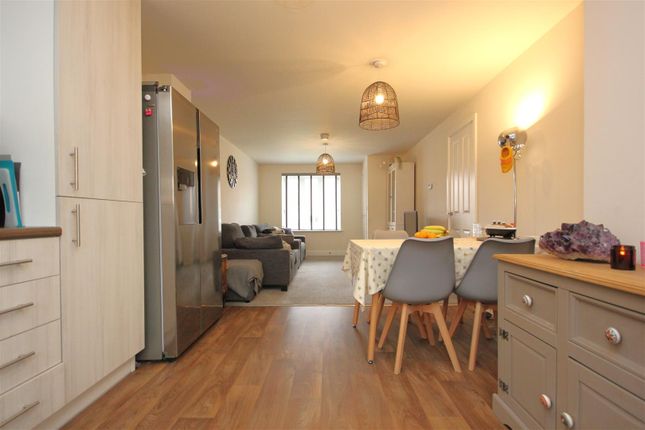 25, Pochard Street, Rushden photo 5