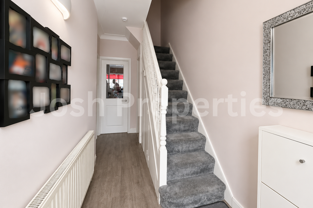 Lancing Road, Ilford photo 2