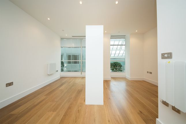 Thumbnail Studio to rent in Staines Road, Hounslow