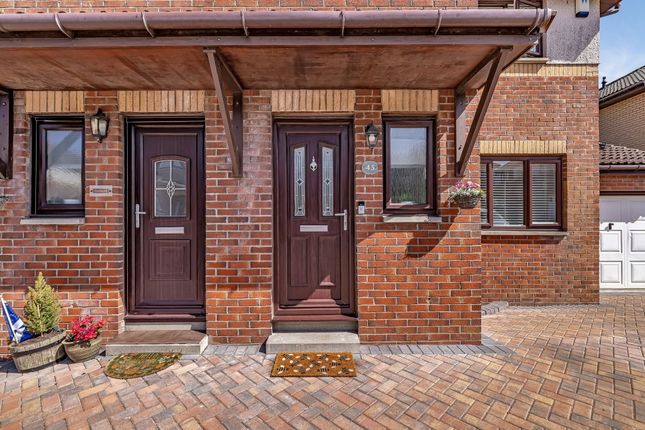 43 Springfield Grove, Glasgow photo 3