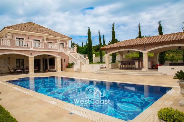 Villa for sale in Acheleia, Paphos, Cyprus