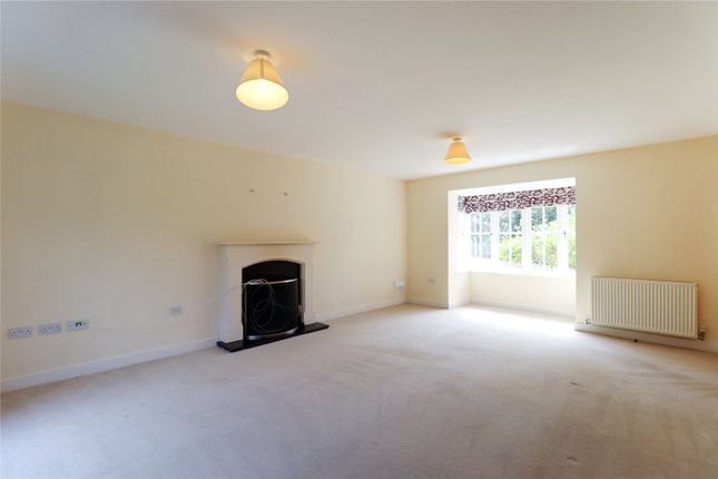 4, Mantell Drive, Haywards Heath photo 4