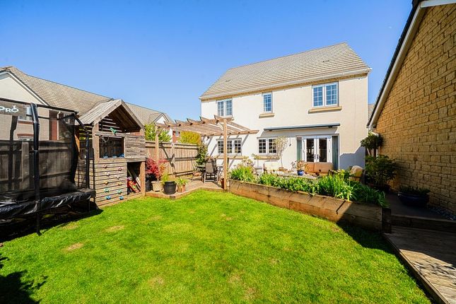 47, Cozens Grove Shrivenham, Shrivenham photo 4