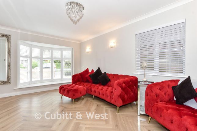 4-bed detached on 53, Fourth Avenue, Havant, £580,000