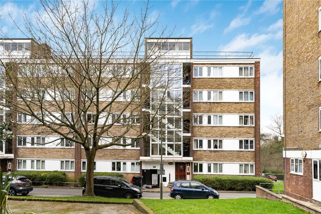 3-bed flat on 471, Tildesley Road, London, £400,000