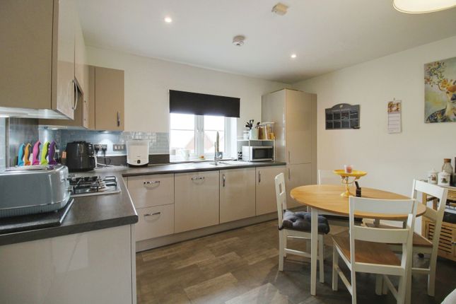 Flat for sale in Creswick, Tadpole Garden Village, Swindon