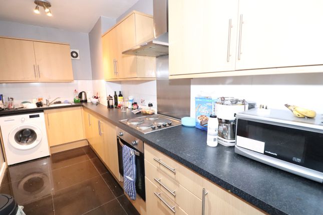3-bed terraced on 24, Mundy Place, Cardiff, £1,725/mo