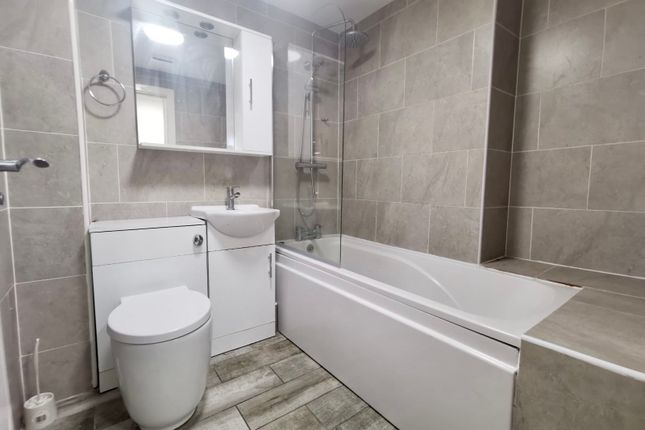 Apartment, Cannock photo 4